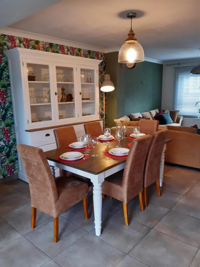 Our Lily House, Een Gezellig Familiehuis In Rustige Omgeving Hébergement de vacances *